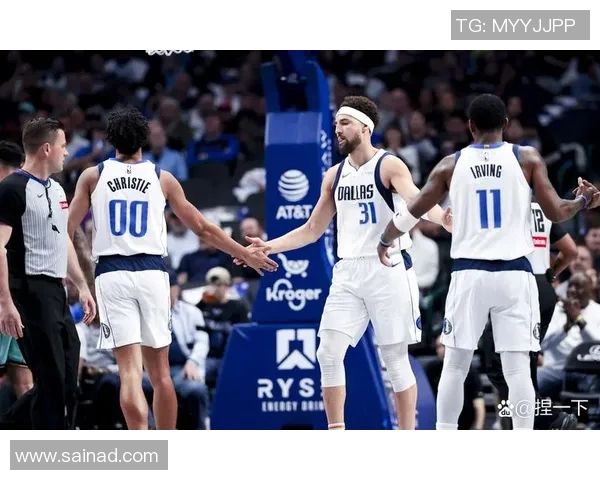 独行侠球员唐奇奇表现出色,获评最佳新秀赛季:未来的超级巨星 独行侠球员唐奇奇表现出色,获评最佳新秀赛季:未来的超级巨星