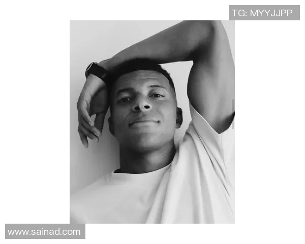 飞翔的少年:基利安·姆巴佩的光影时刻 飞翔的少年:基利安·姆巴佩的光影时刻