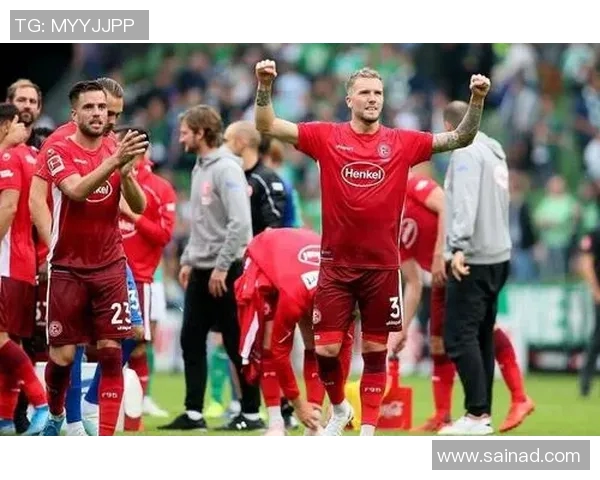 赫尔塔柏林与杜塞尔多夫激烈对抗争取宝贵1分