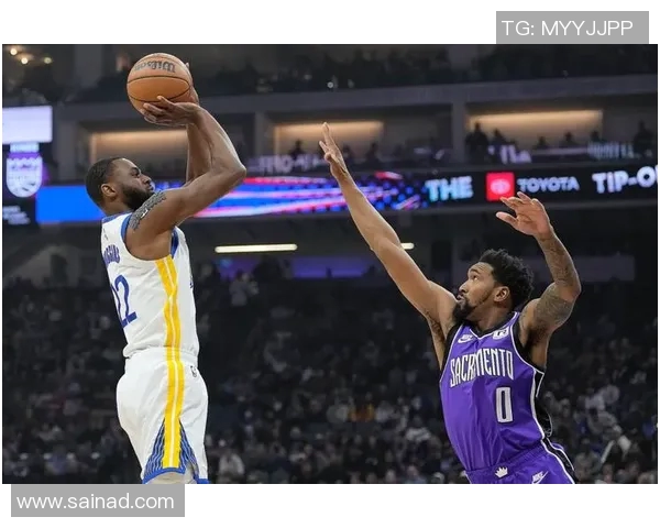 勇士惜败爵士，米切尔大放异彩砍下30分