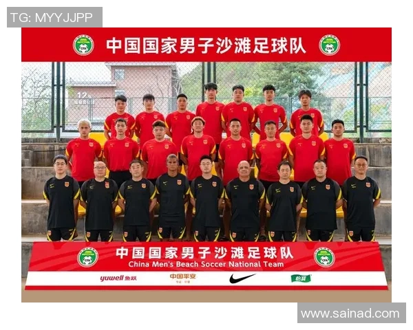 男足国家队主教练宣布新一届国际比赛名单，三名新秀入选阵容